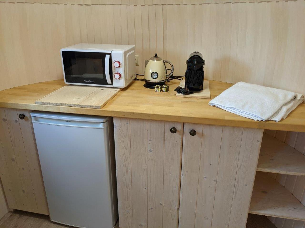 Camping Houtum Kasterlee Rom bilde